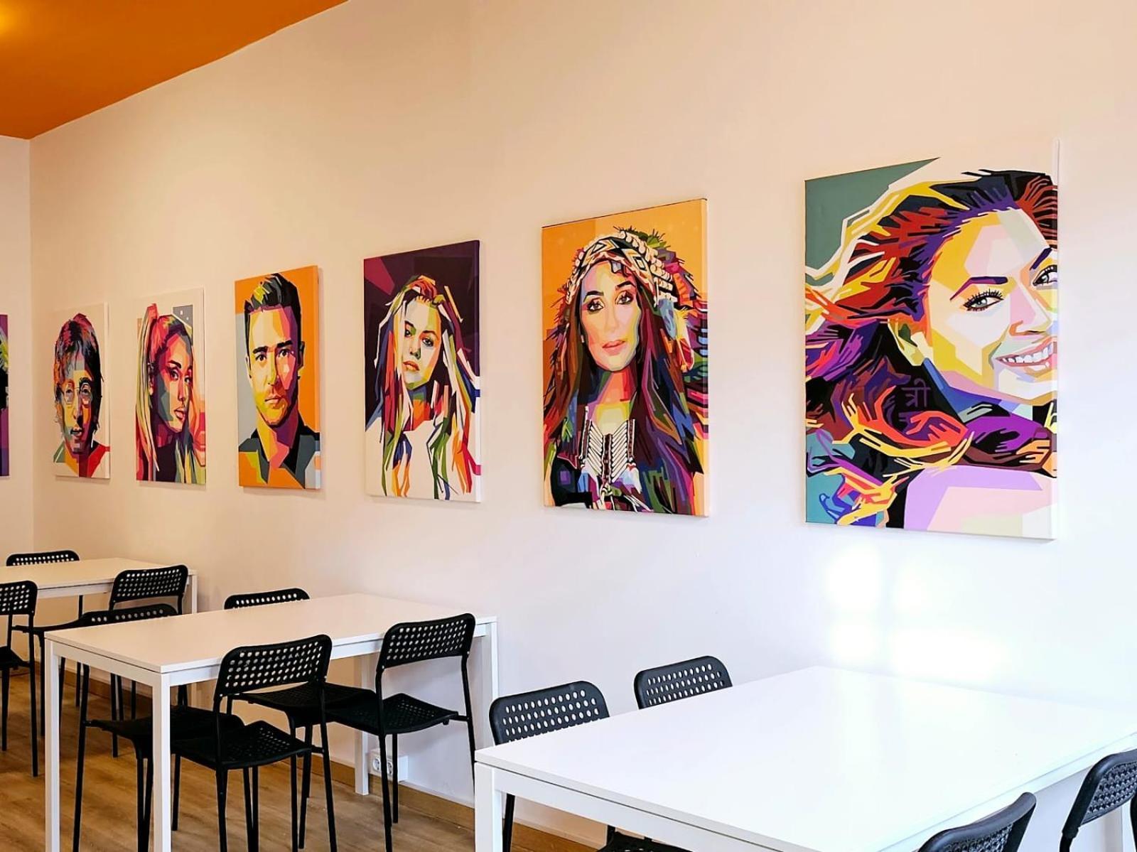 Arc House Pop Art Vandrehjem Madrid Eksteriør billede